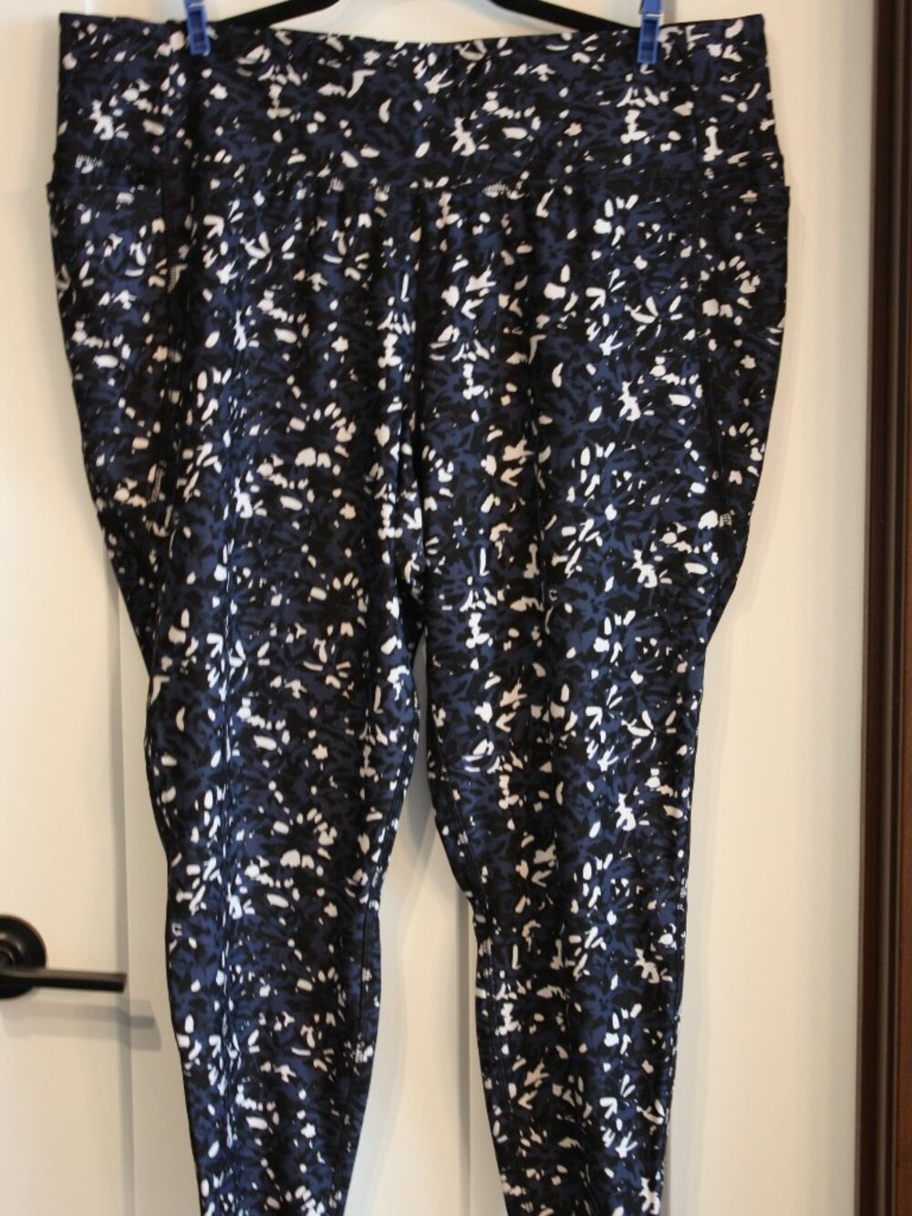 Lane Bryant, LIVI Collection, Leggings, size 22/24